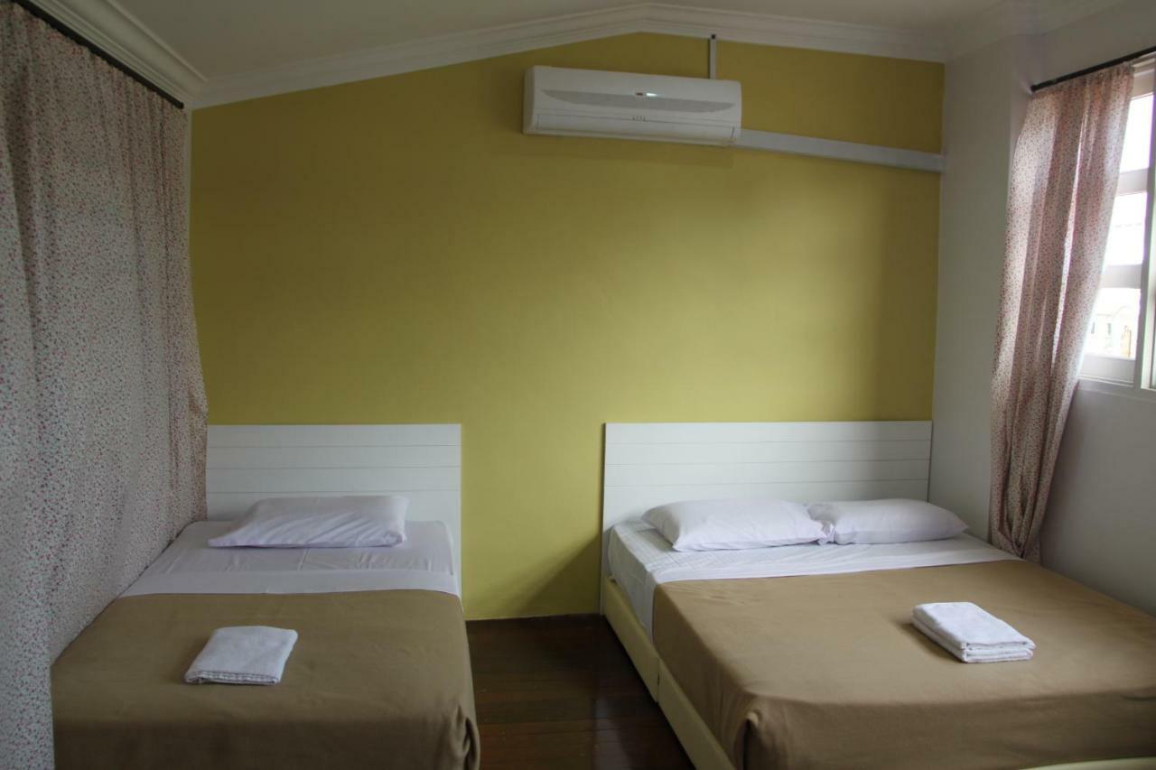 โวยาจคอทเทจลอดจ์ Hotel Malacca ภายนอก รูปภาพ